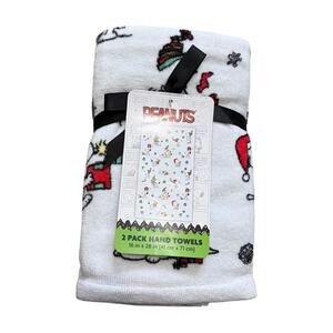 Peanuts Snoopy Woodstock 2 Pack Hand Towels NWT 16in x 28in Holiday Print